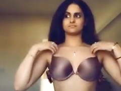 Indian NRI Big Ass Small Tits Snapchat To BF