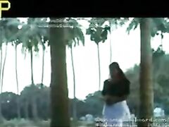 I would love to have sex with an indian mature like this one
