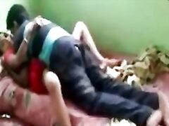 Desi bhabhi fucked by her devar secretly at home