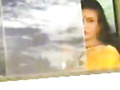 Tamil Aunty Caught A Man To Have Sex