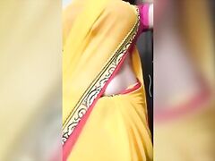 Tamil girl showing