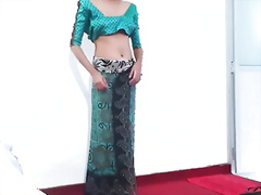 sri lankan teacher fuck with her best boy in classroom ඉස්කොලෙ අලුත් ටීච